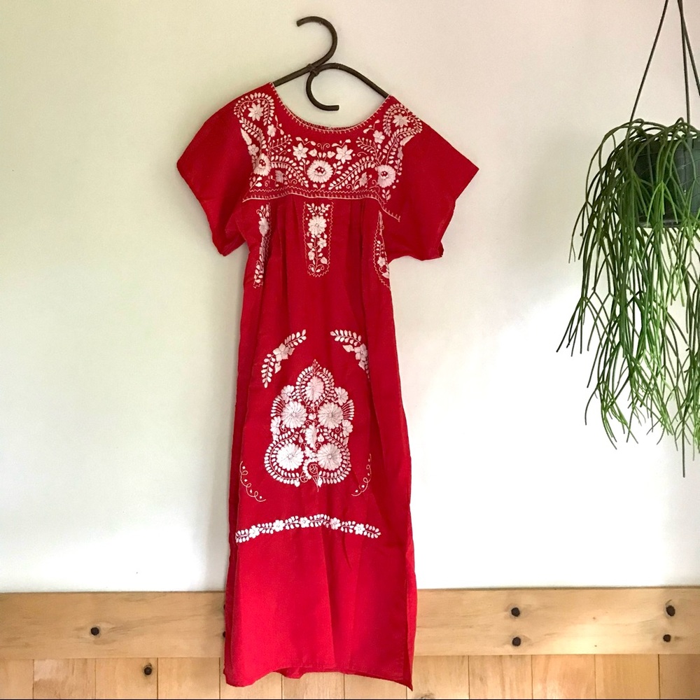 Vintage Oaxaca Embroidered Mexican House Dress